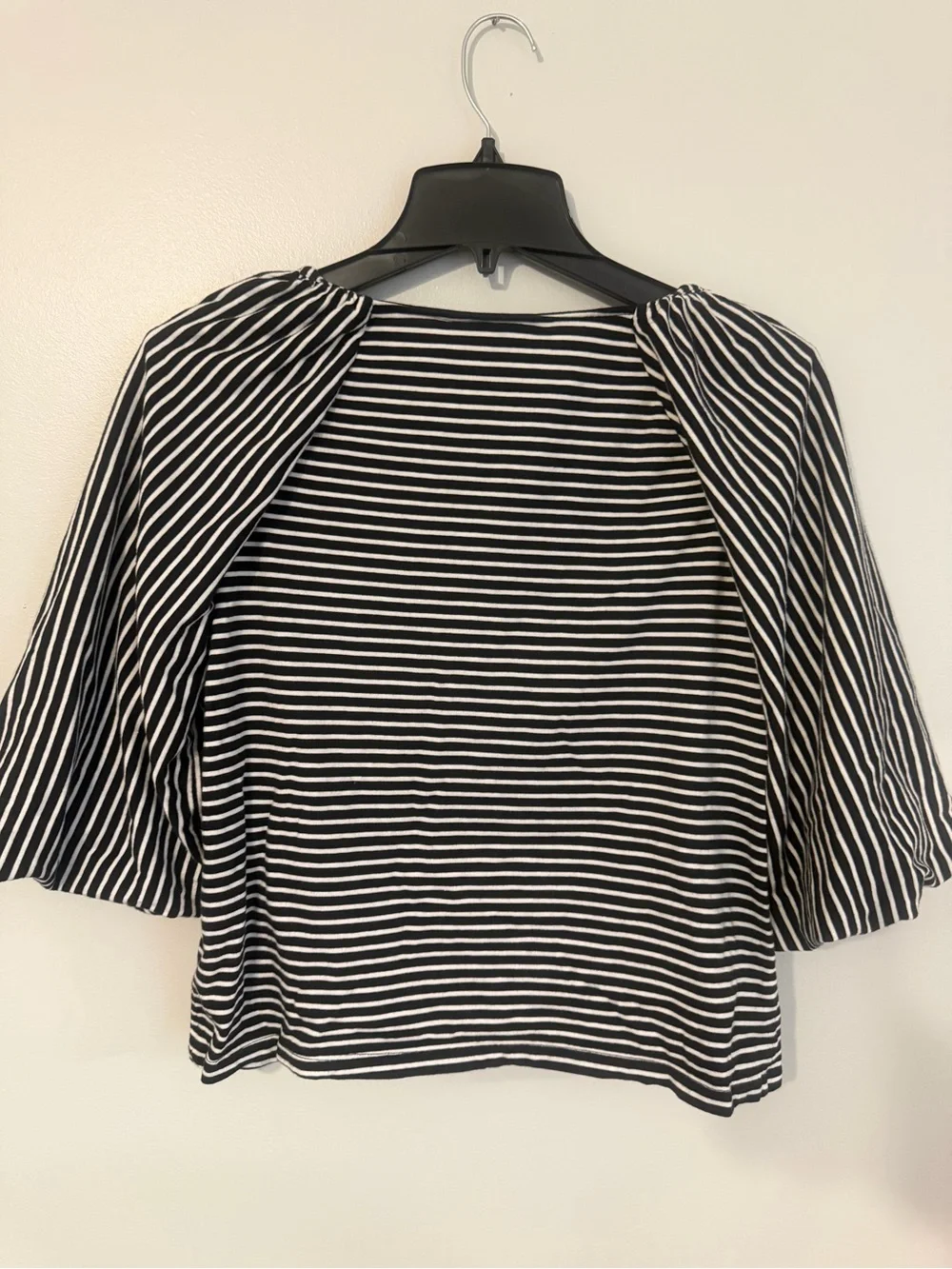 Banana Republic Black & White Striped Puff-Sleeve Top size XS